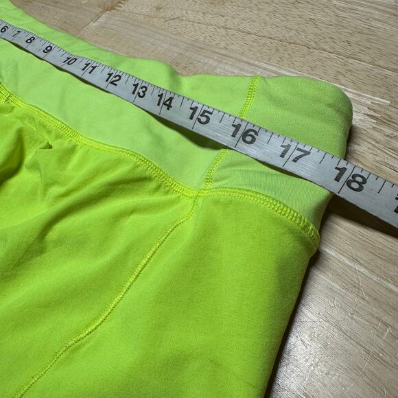 Lululemon Speed Up Low-Rise Short 2.5" Highlight Yellow STAINED Size 10 GUC - Picture 5 of 7